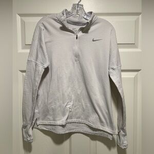 Nike Thermal 1/4 Zip Sz M